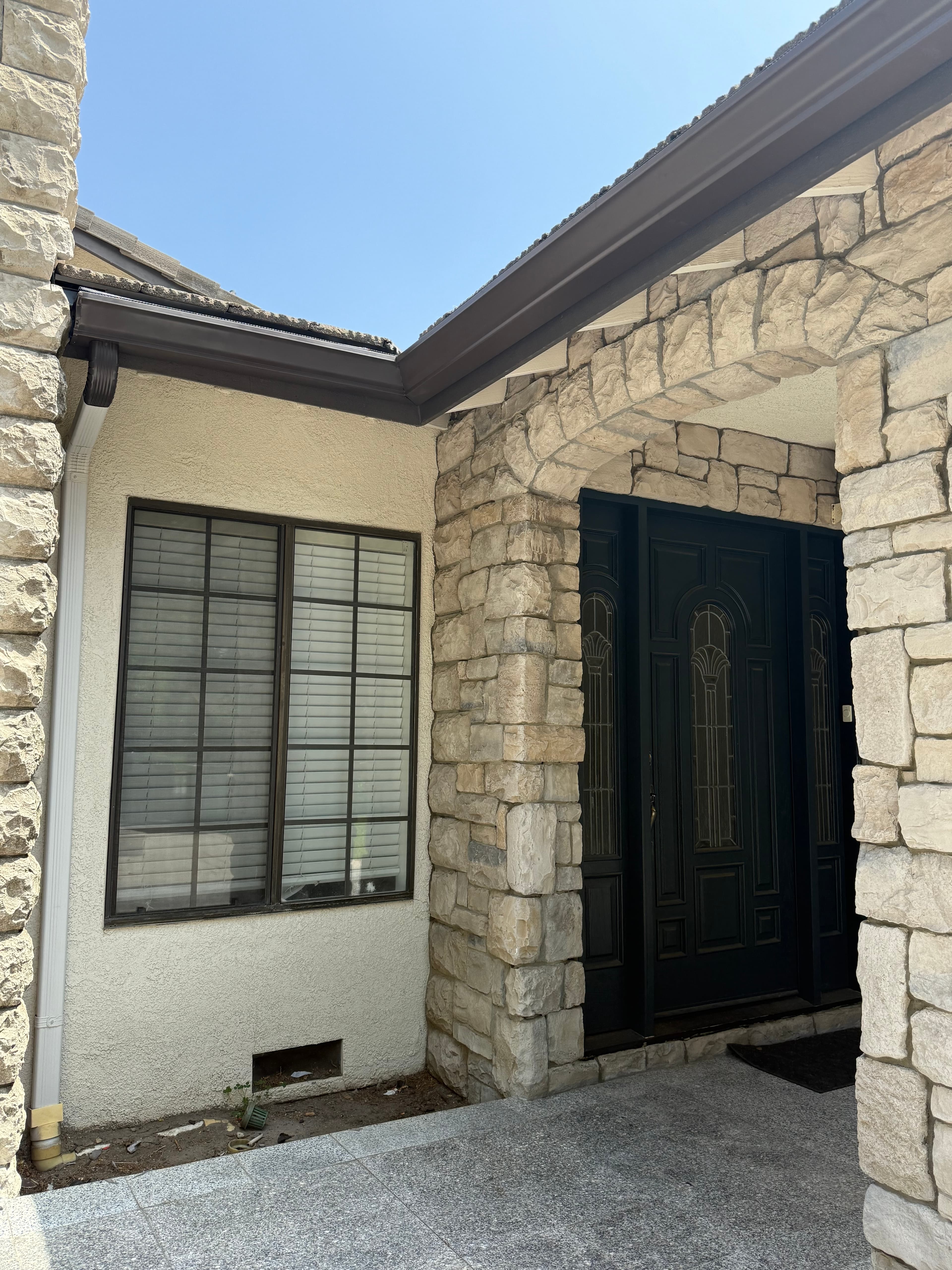 Best Metal Gutter team at work